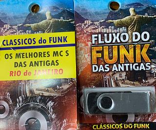 pendrive gravado original 500-600 músicas P132