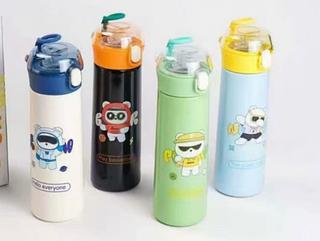 Garrafa térmica com canudo 500ML